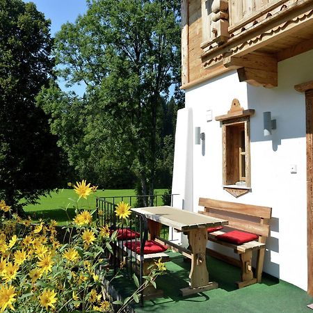 Detached Holiday Home In Ellmau Near The Ski Lift المظهر الخارجي الصورة